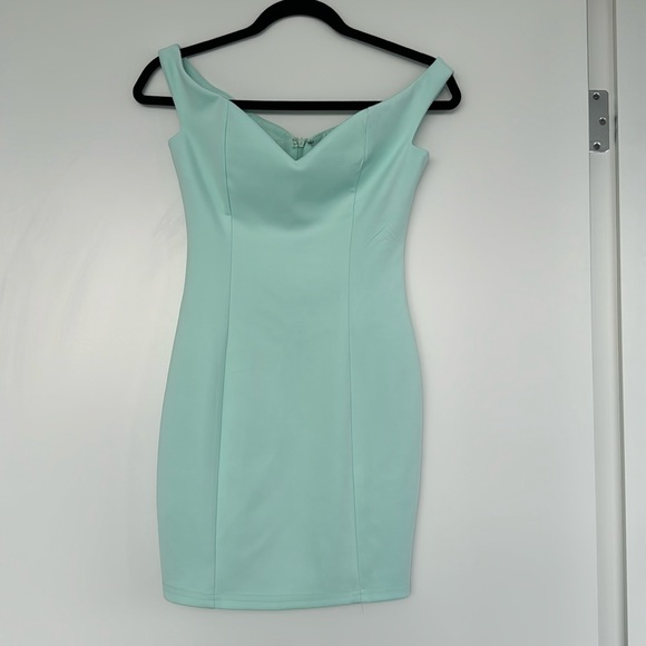 Tobi short dress, size small - Picture 2 of 3